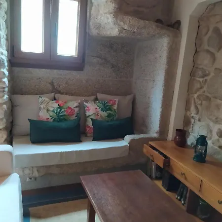 Casa De Piedra Acogedora A 2 Minutos De La Playa Casa de Férias *