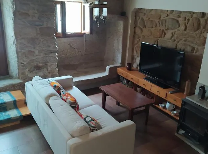 Casa De Piedra Acogedora A 2 Minutos De La Playa * لاتشي